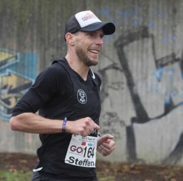 Steffen Justus siegt beim 17. GO! Halbmarathon
