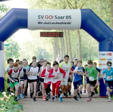 Julia Keck und Christopher Klesen siegen bei Sparkassen Citylauf