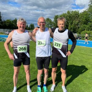 Senioren überzeugen in Edenkoben, M. Vogel mit Saarrekord M65