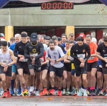 Jan Lukas Becker und Laura Jacquet siegen bei FORD Adventlauf